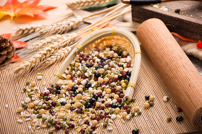 监管争端升级!Meta(META.US)因新法规停止在欧盟投放政治广告