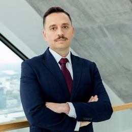 7月份全球制造业偏弱，亚洲制造业保持扩张